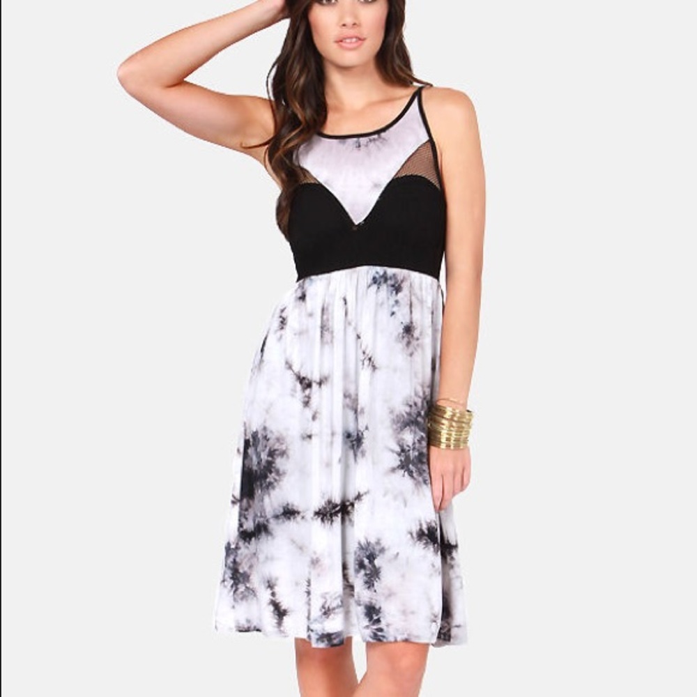 Tie-Dye Black and Grey Netted Midi dress